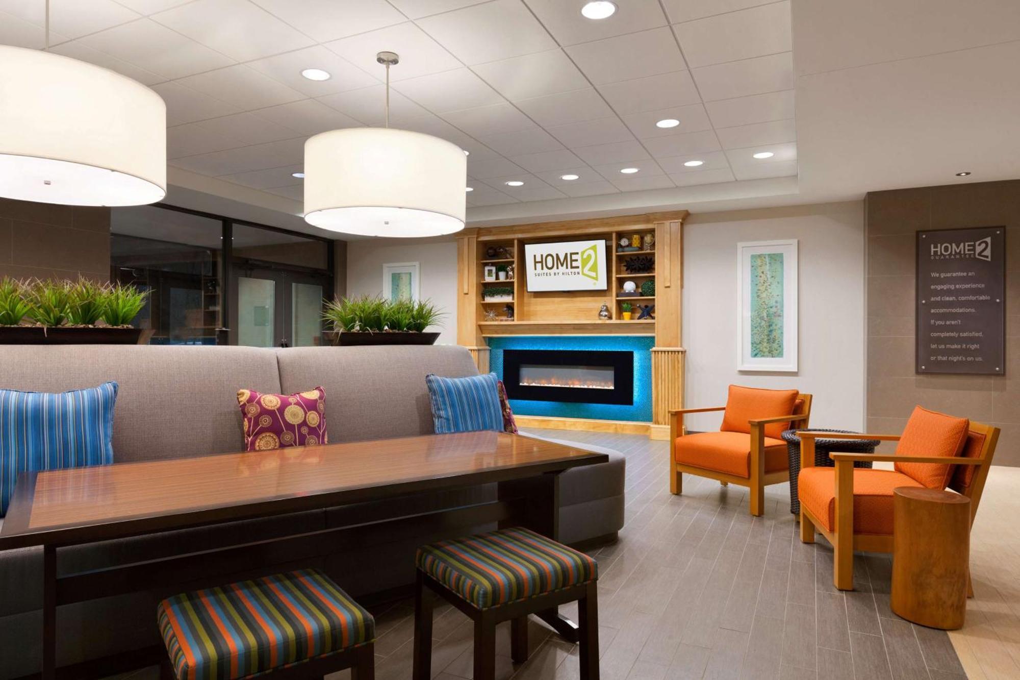 Home2 Suites By Hilton Champaign/Urbana Buitenkant foto